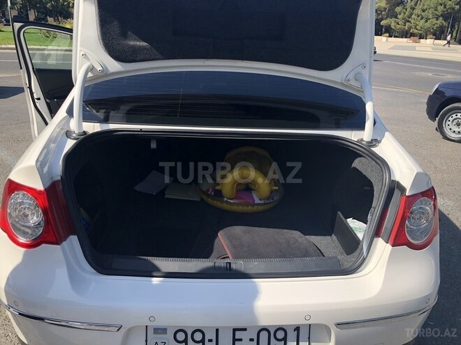 Volkswagen Passat 2010, 140,764 km - 1.8 l - Sumqayıt