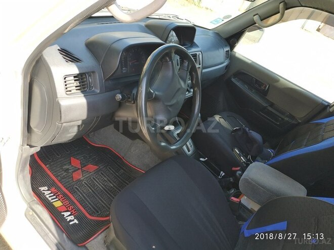 Mitsubishi Pajero io 1999, 300,000 km - 1.8 l - Bakı