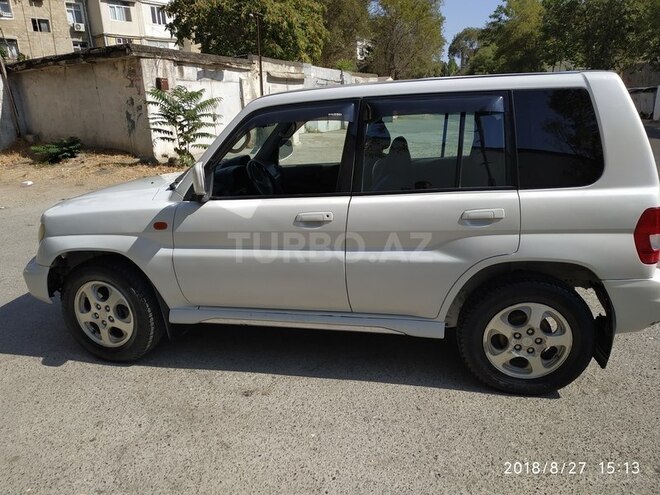 Mitsubishi Pajero io 1999, 300,000 km - 1.8 l - Bakı