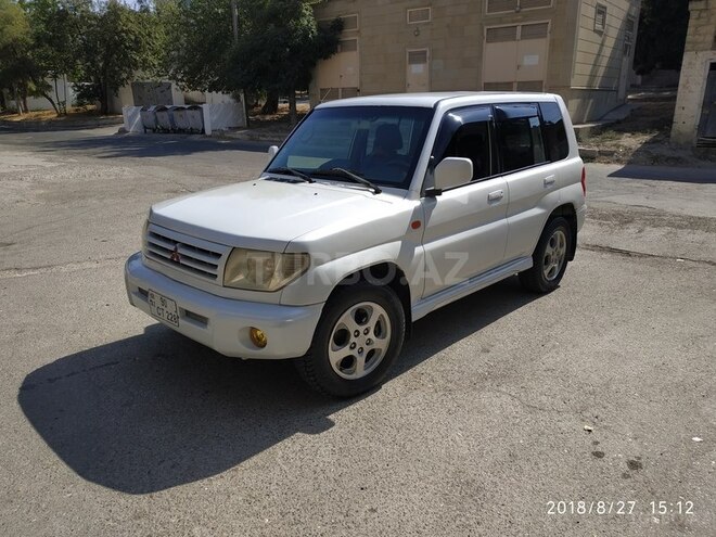 Mitsubishi Pajero io 1999, 300,000 km - 1.8 l - Bakı
