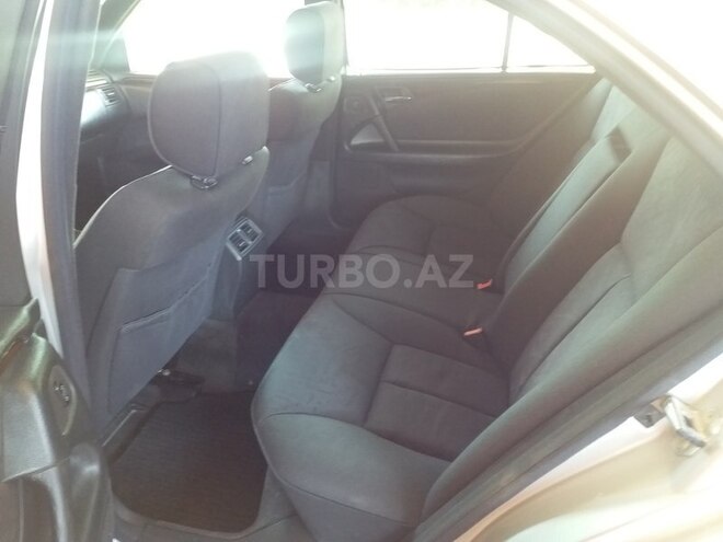 Mercedes E 230 1997, 263,000 km - 2.3 l - Sumqayıt