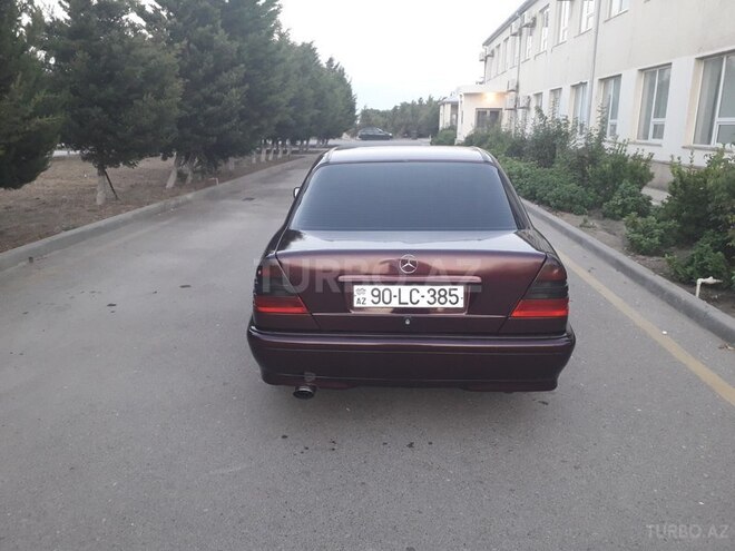 Mercedes C 180 1997, 237,000 km - 1.8 l - Sumqayıt