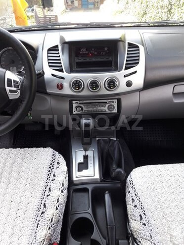 Mitsubishi L200 2011, 140,000 km - 2.5 l - Balakən