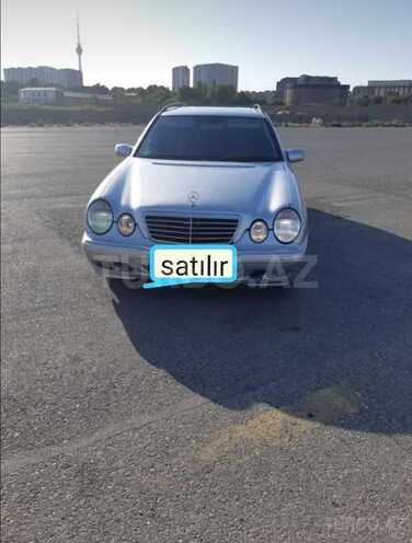 Mercedes E 220 2001, 29,800 km - 2.2 l - Bakı
