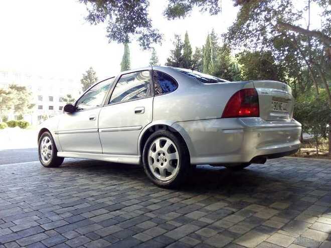 Opel Vectra 2001, 161,728 km - 2.2 л - Bakı