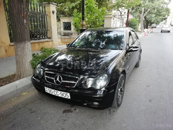 Mercedes C 240 2000, 268,000 km - 0.3 л - Bakı