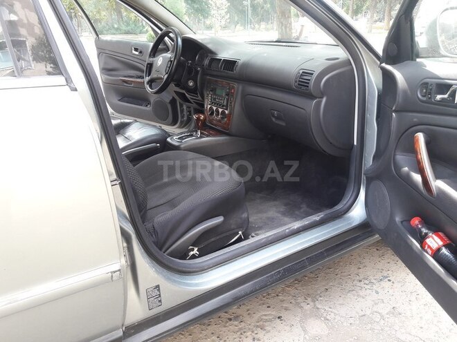 Volkswagen Passat 2004, 88,600 km - 1.8 l - Gəncə