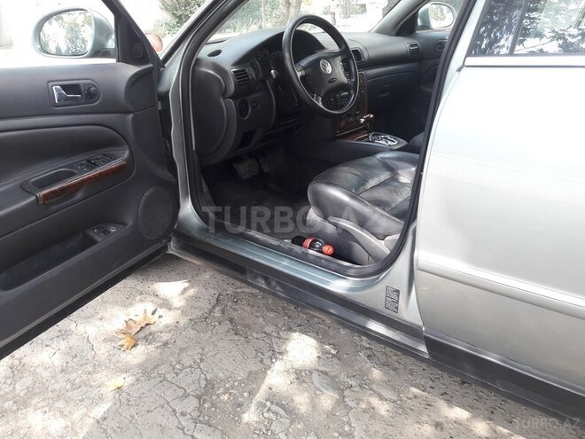 Volkswagen Passat 2004, 88,600 km - 1.8 l - Gəncə