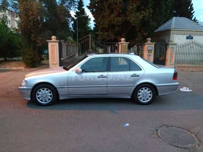 Mercedes C 240 1999, 263,000 km - 2.4 л - Bakı