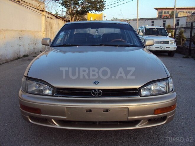 Toyota Camry 1995, 285,000 km - 2.2 l - Bakı