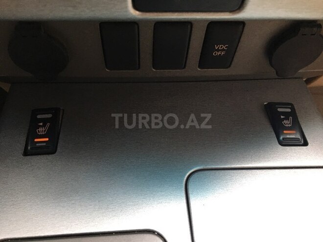 Nissan Armada 2006, 179,000 km - 5.6 l - Sumqayıt