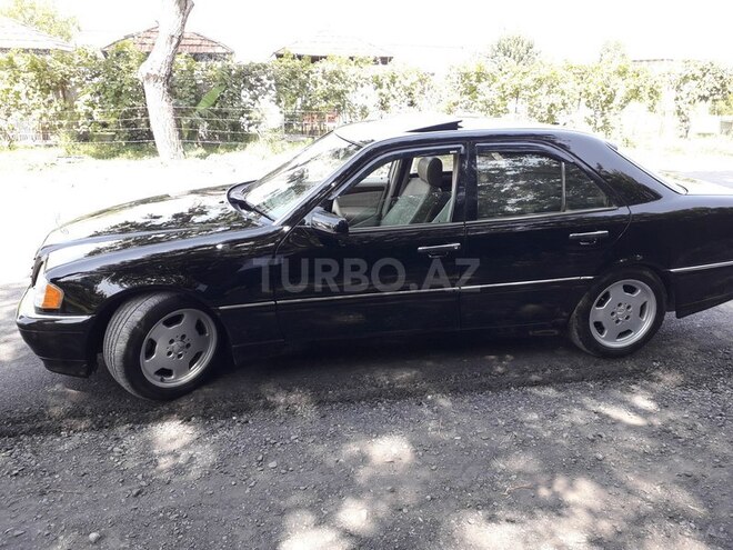 Mercedes C 280 1998, 242,000 km - 2.8 л - Zaqatala
