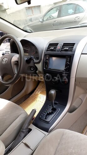 Toyota Corolla 2008, 214,000 km - 1.6 л - Bakı
