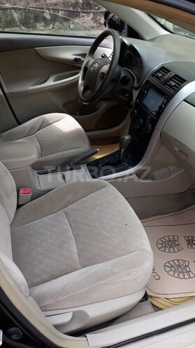 Toyota Corolla 2008, 214,000 km - 1.6 л - Bakı