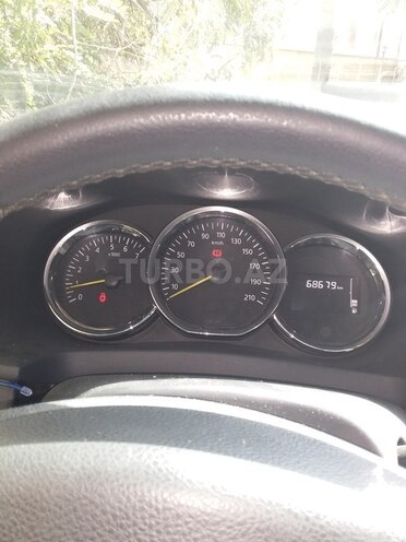 Renault Sandero 2014, 68,000 km - 1.6 l - Bakı