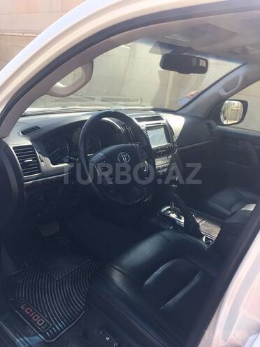 Toyota Land Cruiser 2013, 106,000 km - 4.0 l - Bakı