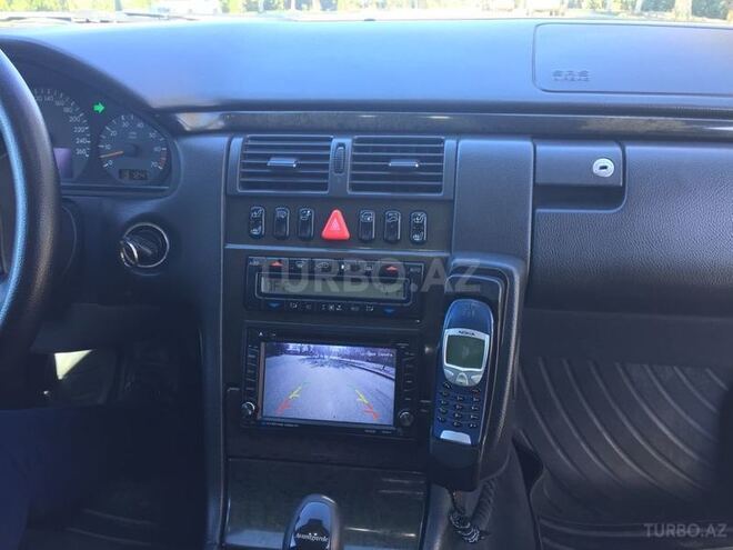 Mercedes E 280 2001, 324,000 km - 2.8 l - Gəncə