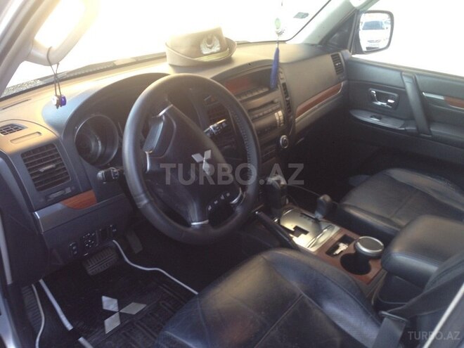 Mitsubishi Pajero 2007, 145,000 km - 3.0 l - Bakı