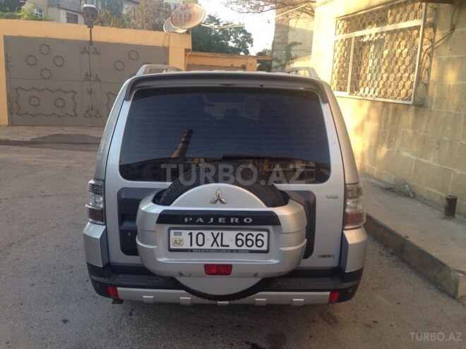 Mitsubishi Pajero 2007, 145,000 km - 3.0 l - Bakı