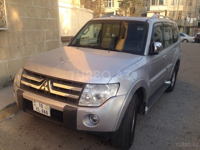 Mitsubishi Pajero 2007, 145,000 km - 3.0 l - Bakı