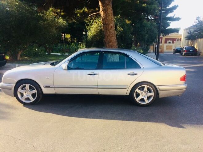 Mercedes E 240 1997, 341,000 km - 2.4 л - Bakı
