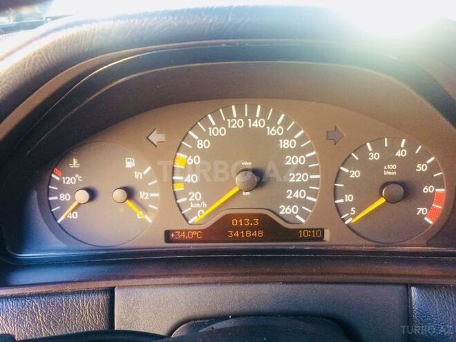 Mercedes E 240 1997, 341,000 km - 2.4 л - Bakı