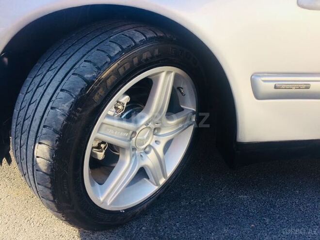 Mercedes E 240 1997, 341,000 km - 2.4 л - Bakı