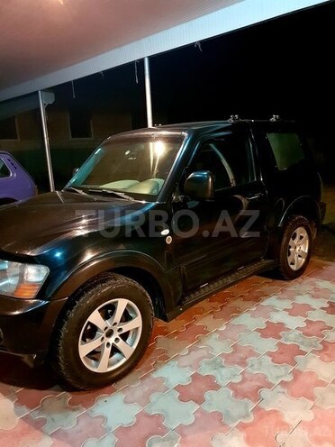 Mitsubishi Pajero 2006, 263,456 km - 0.4 l - Bərdə