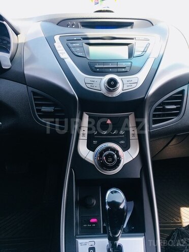 Hyundai Elantra 2011, 138,000 km - 1.6 l - Lənkəran
