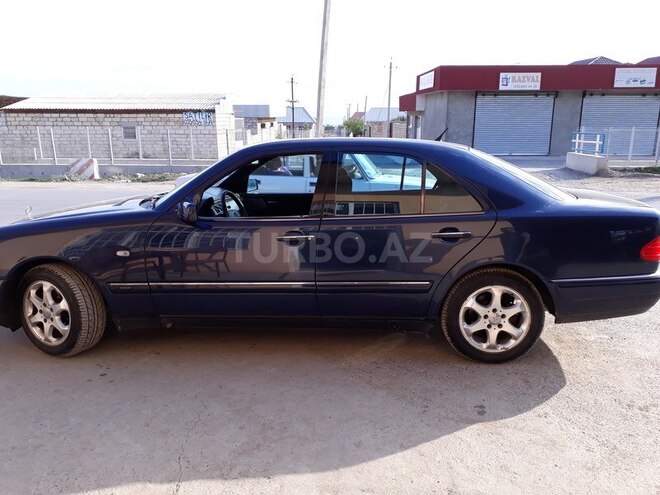Mercedes E 240 1998, 190,000 km - 2.4 l - Şəmkir