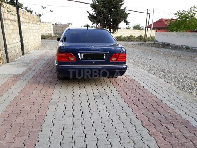 Mercedes E 240 1998, 190,000 km - 2.4 l - Şəmkir
