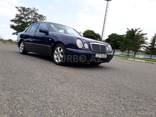 Mercedes E 240 1998, 190,000 km - 2.4 l - Şəmkir