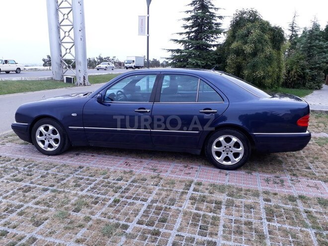 Mercedes E 240 1998, 190,000 km - 2.4 l - Şəmkir