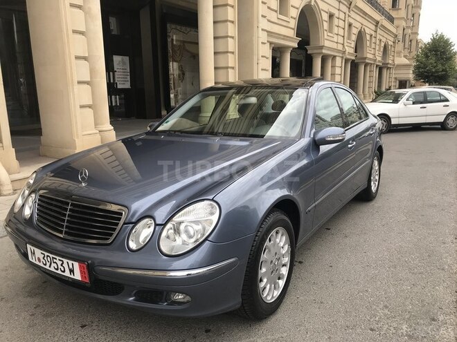 Mercedes E 220 2004, 224,544 km - 2.2 l - Bakı