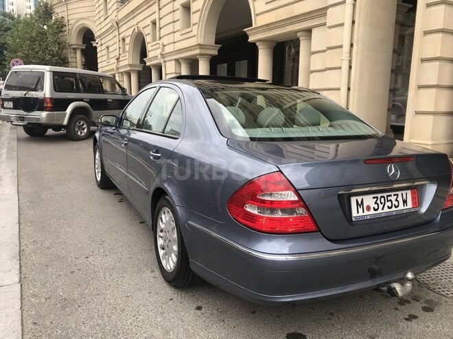 Mercedes E 220 2004, 224,544 km - 2.2 l - Bakı