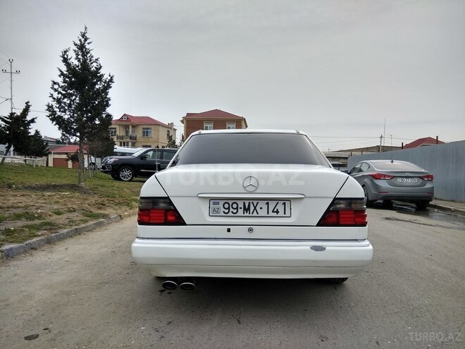 Mercedes E 200 1994, 350,000 km - 0.2 л - Bakı