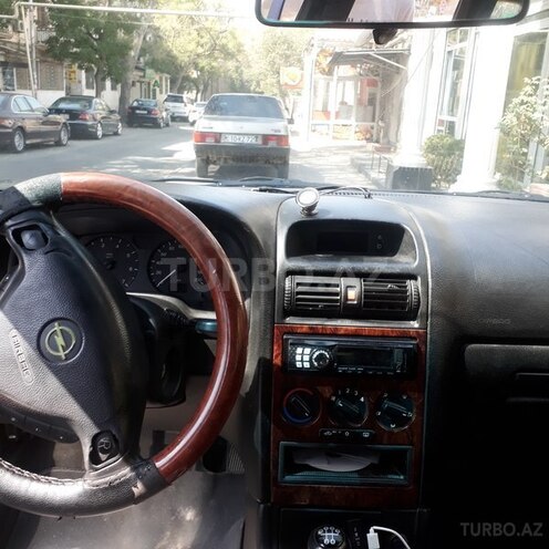 Opel Astra 1998, 285,000 km - 1.6 l - Bakı