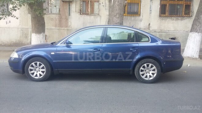 Volkswagen Passat 2003, 240,411 km - 2.0 l - Sumqayıt