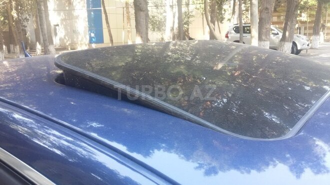 Volkswagen Passat 2003, 240,411 km - 2.0 l - Sumqayıt