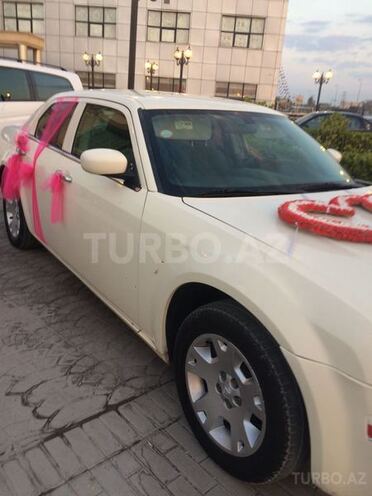 Chrysler 300C 2006, 253,645 km - 2.7 l - Bakı