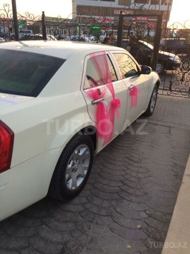 Chrysler 300C 2006, 253,645 km - 2.7 l - Bakı