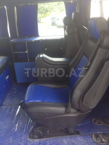 Mercedes V 230 1997, 256,000 km - 2.3 l - Gəncə