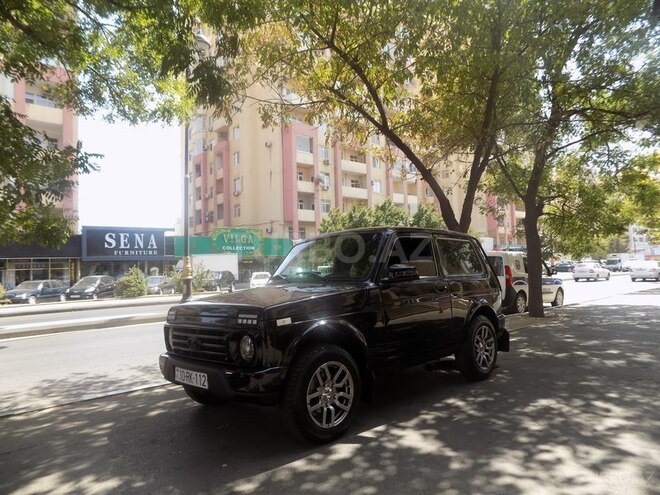 LADA (VAZ) Niva 2015, 80,000 km - 1.7 л - Bakı