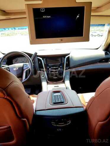 Cadillac Escalade 2016, 4,700 km - 6.2 l - Bakı