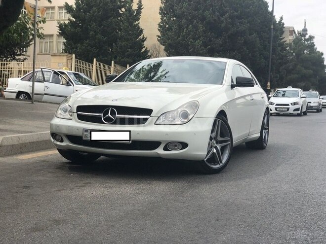 Mercedes CLS 350 2006, 200,000 km - 3.5 л - Bakı