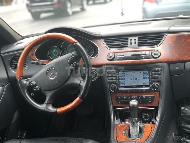 Mercedes CLS 350 2006, 200,000 km - 3.5 л - Bakı