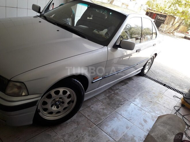 BMW 318 1997, 300,000 km - 1.9 l - Bakı