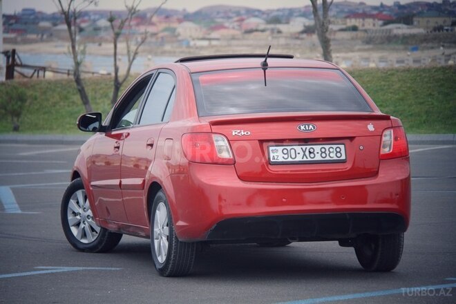 Kia Rio 2010, 106,000 km - 1.4 л - Bakı