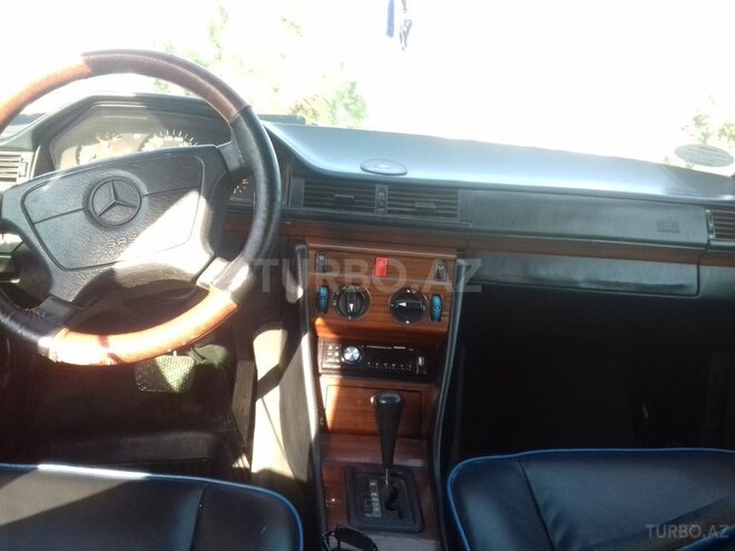 Mercedes E 200 1994, 450,000 km - 2.0 l - Bakı