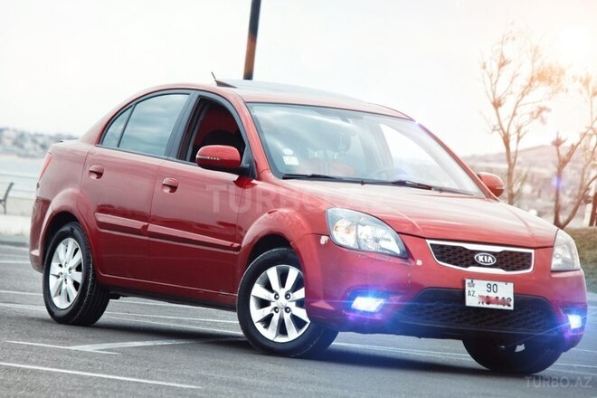 Kia Rio 2010, 106,000 km - 1.4 л - Bakı